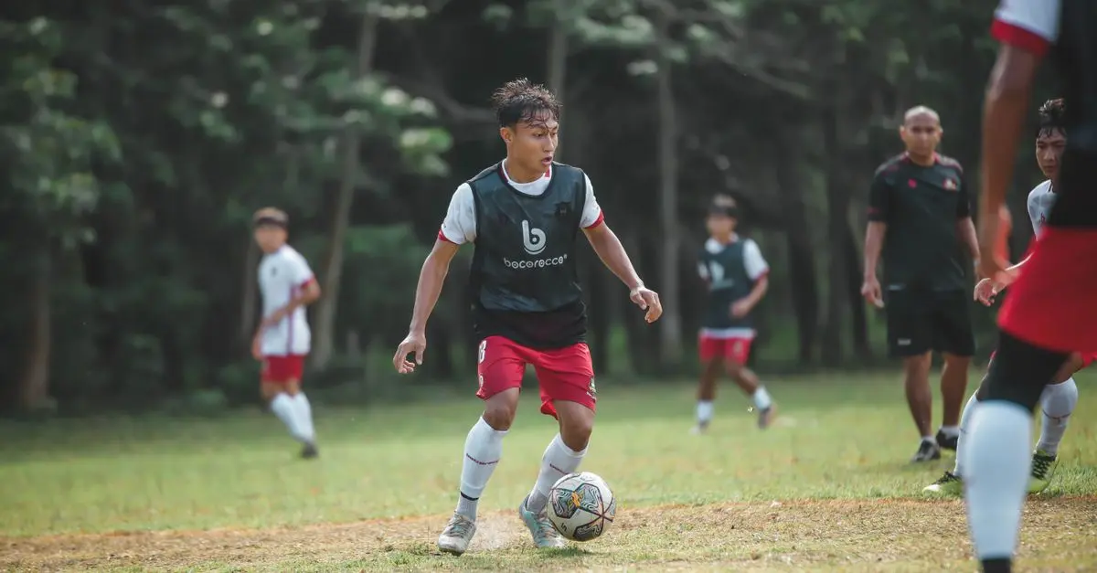 Les récits de vie des footballeurs qui ont marqué l'histoire