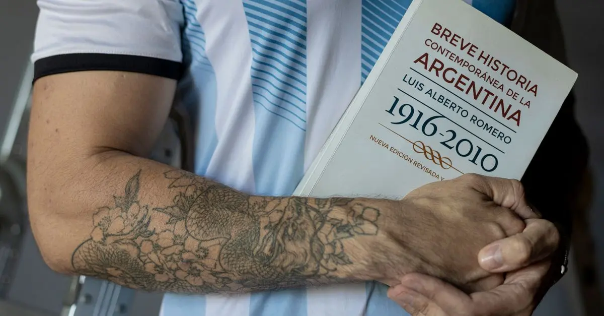 Les 10 footballeurs dont la biographie vous surprendra