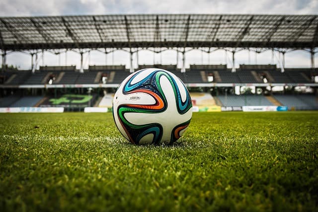 Les biographies des grands footballeurs africains à connaître